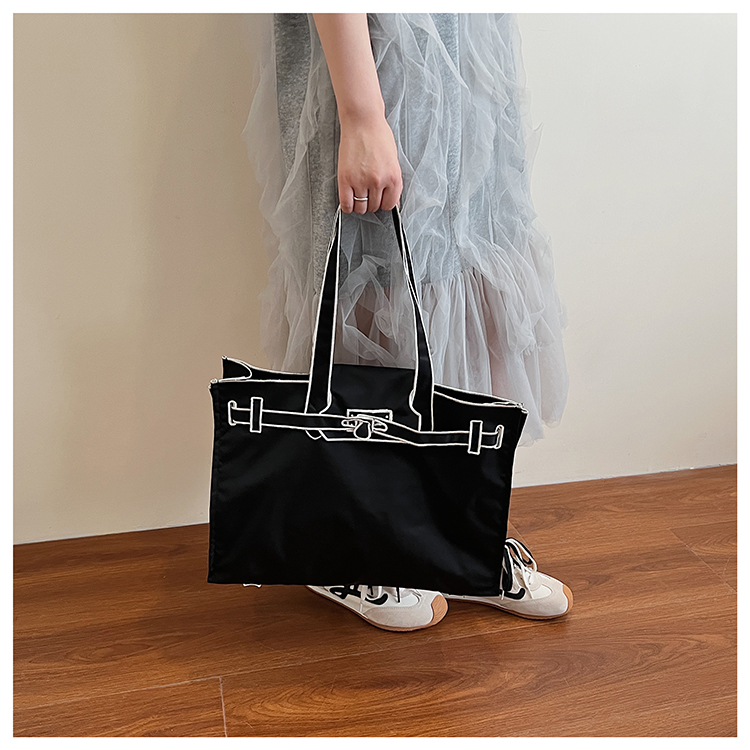 재미있는 디자인의 가벼운 나일론 숄더백 대용량 토트백  - Canvas Tote Designer 리뷰 및 가격