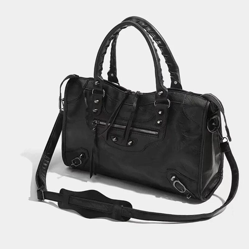 유럽 및 미국 패션 리벳 대용량 필로우 백 볼링 모터사 - Luxury Bags Vip 리뷰 및 가격