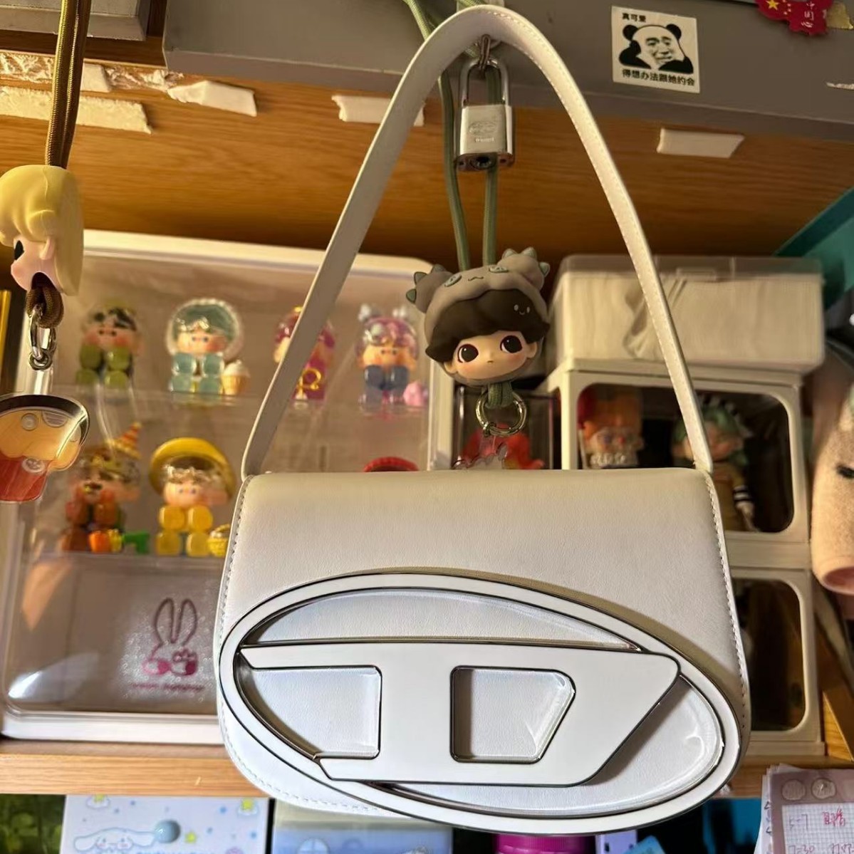 2가지 사이즈 블랙 프레이드 데님 미니 새들백, 라인스 - Saddle Bag Distressed 리뷰 및 가격
