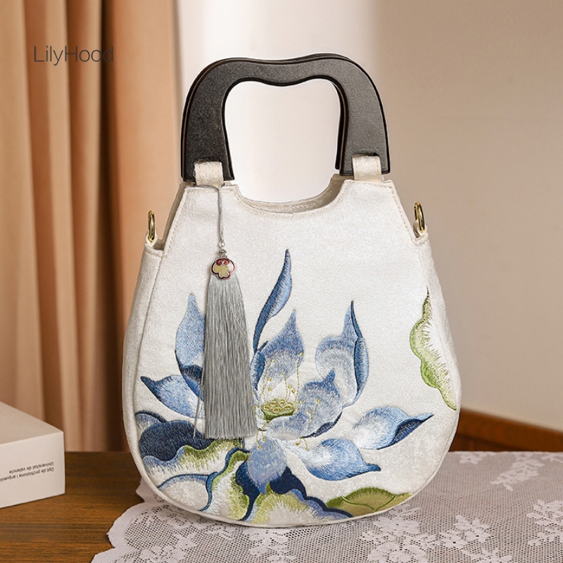 여성용 레트로 시크 꽃 자수 프린지 나무 탑 핸들 토트 - Luxury Bags Medium Size 리뷰 및 가격